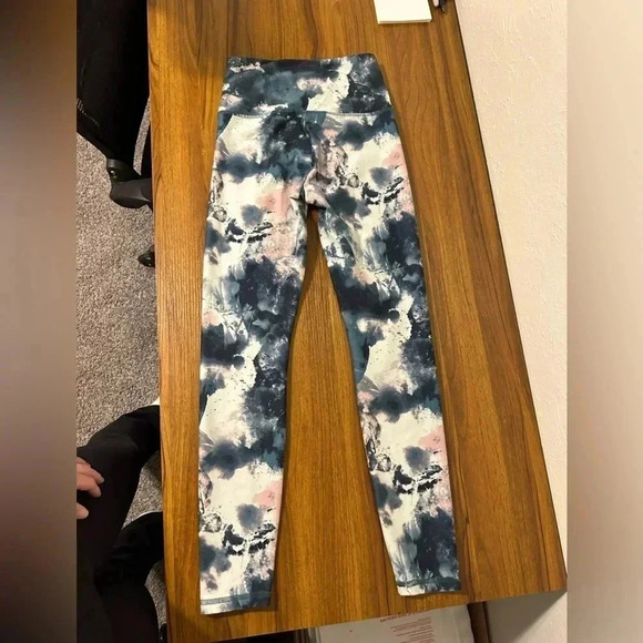 Marika Balance Collection Tie Dye Watercolor Leggings Women's Small - Picture 9 of 12